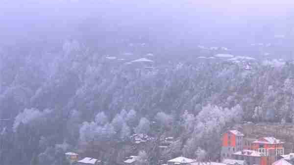 庐山雪景(庐山雪景诗句)