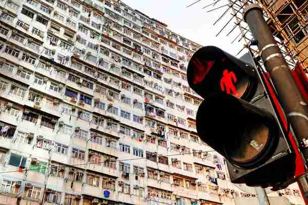 香港楼市，正在经历一场寒冬