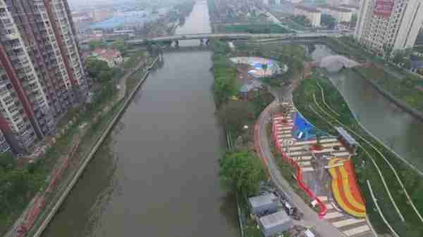 青浦区在上海市区正西，在五大新城中有着得天独厚、独一无二优势