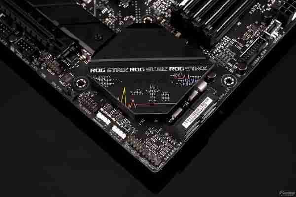 i3也能超5GHz？ROG STRIX B660G GAMING主板评测